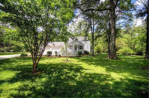 1st image of 388 Meadow Dr