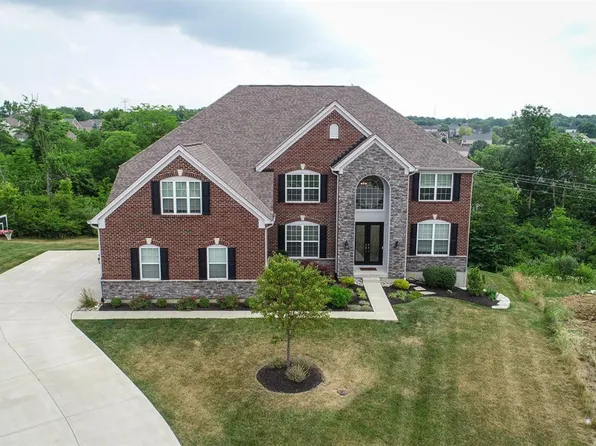 7198 Highland Bluff Dr, West Chester, OH 45069