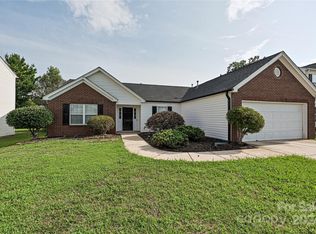 12007 Chantress Ln, Charlotte, NC 28215