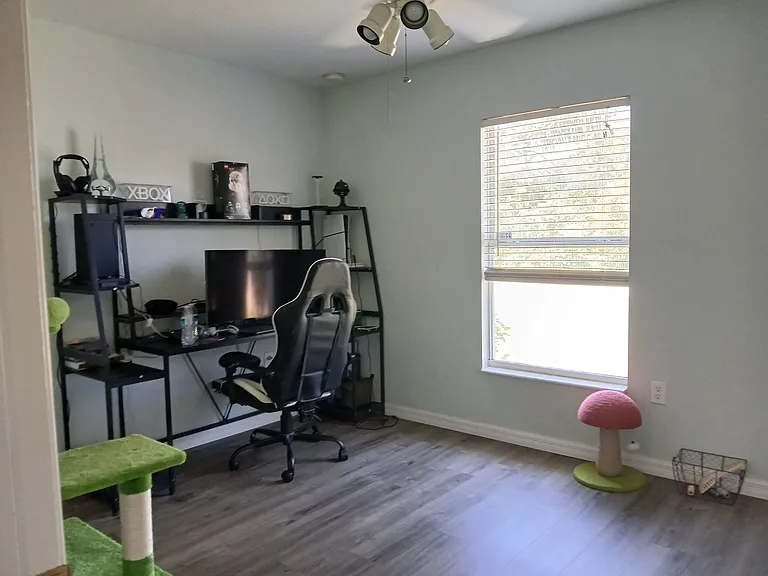 3634 Cordova Ter — Photo 15