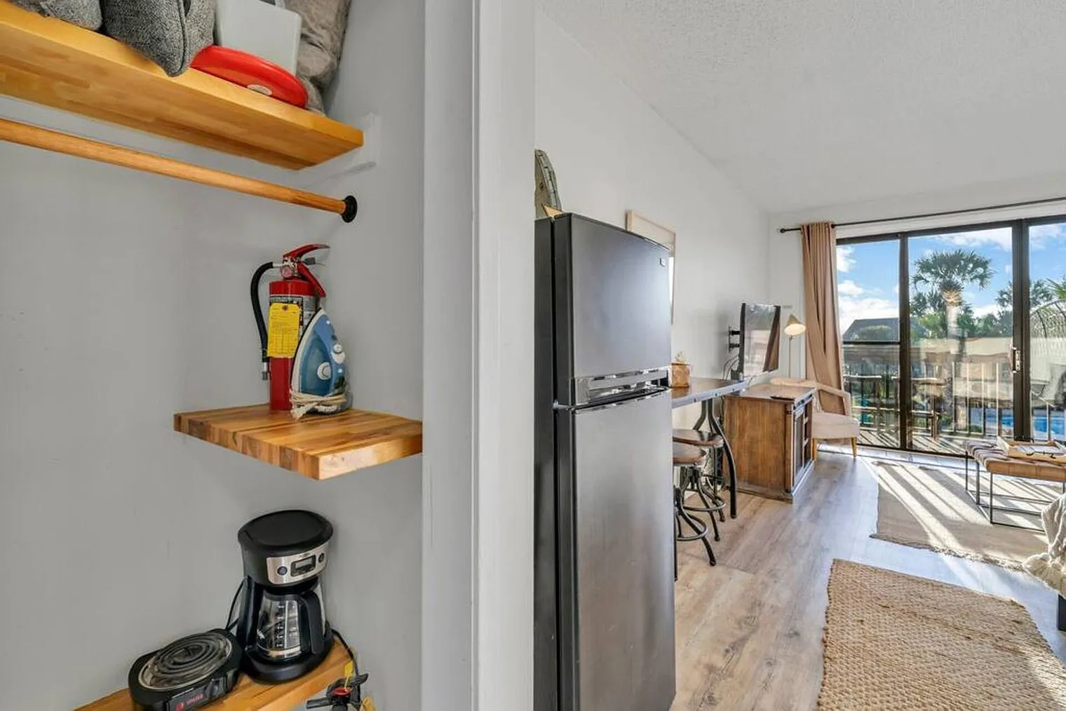 Studio, 1.0 bath, 3498 sqft, $1,655 — Photo 4