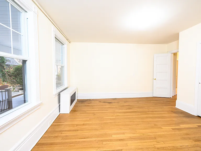 116 Corlies Ave #1 — Photo 8
