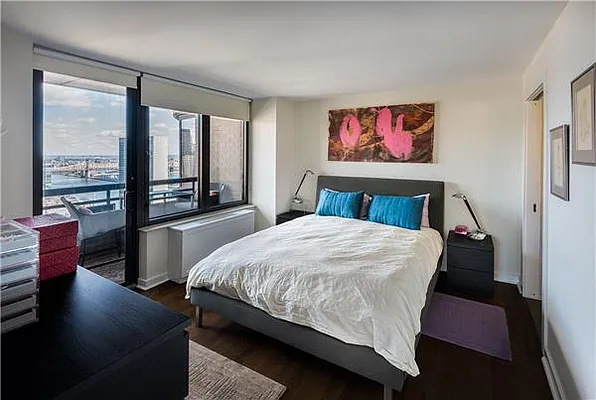 Sold by Park River | media 3