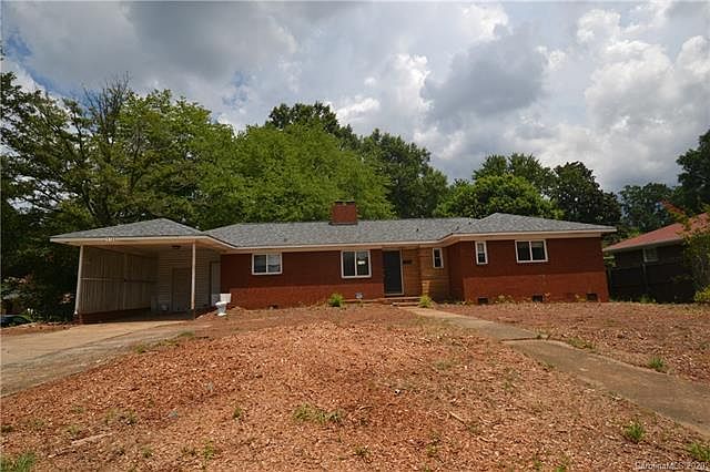 1st image of 1703 Tyvola Rd