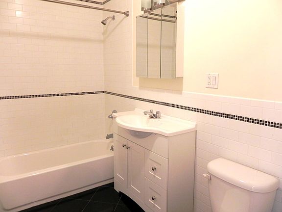 5th image of 248 W 105th St APT 6E