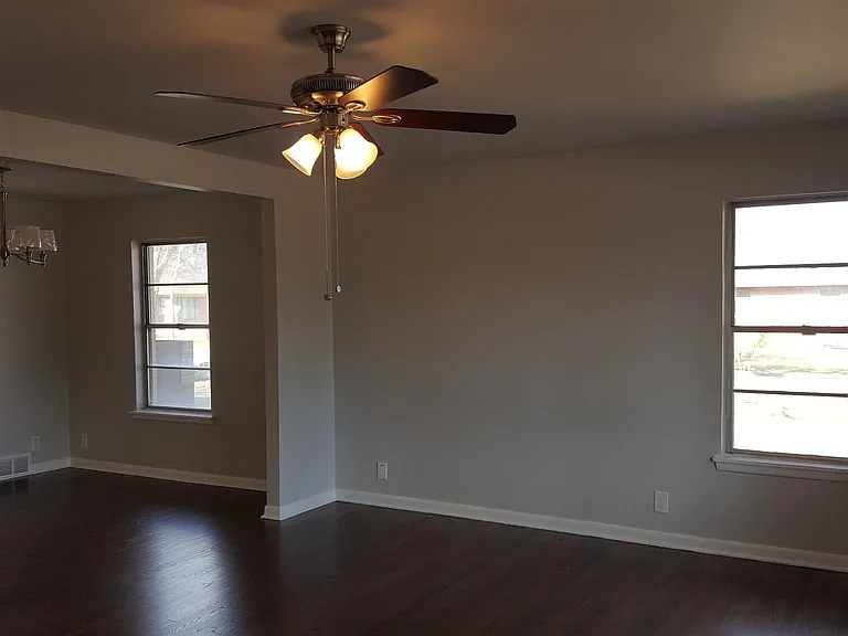 3301 Old Orchard Rd — Photo 5