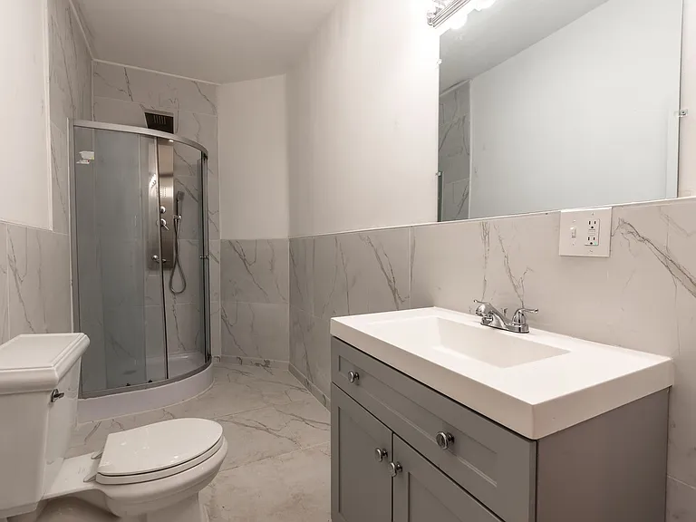 2205 Carey Way — Photo 7