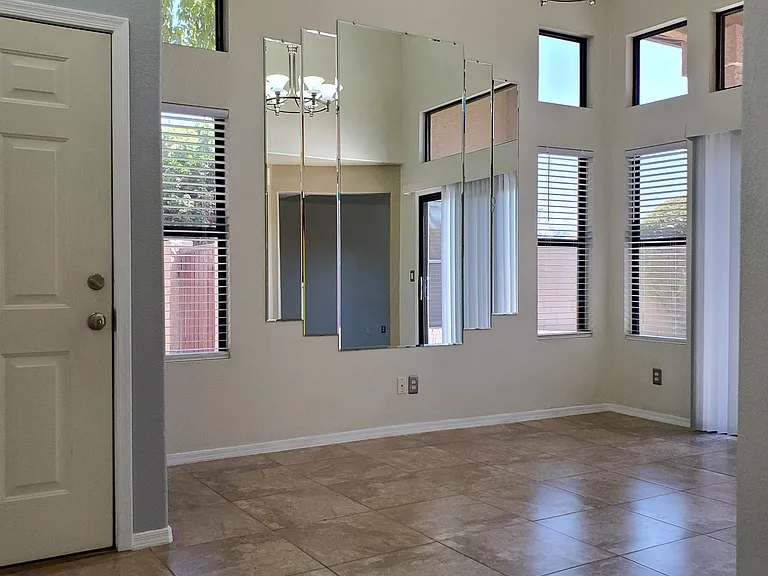 1001 W Antilles Dr — Photo 18