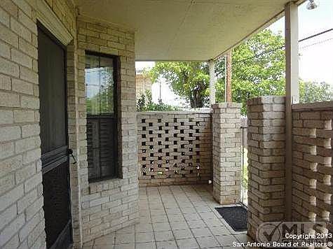 3rd image of 2611 Eisenhauer Rd APT 801