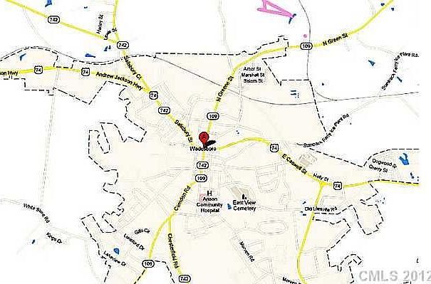 2nd image of 27.06 N Highway 109