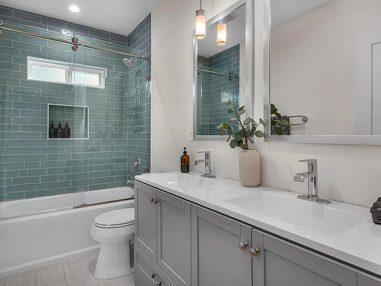 5108 Greenbush Ave — Photo 8