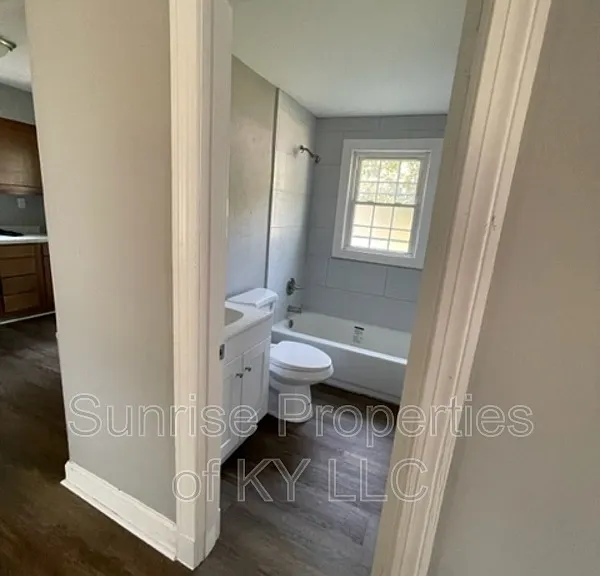 4814 Westside Dr — Photo 5