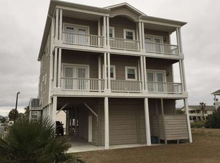30 E 2nd St, Ocean Isle Beach, NC 28469