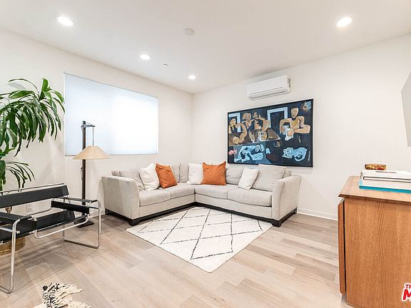 5th image of 5603 E Alloway Ct