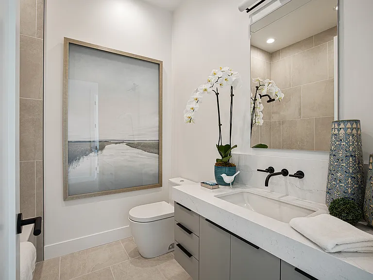 1502 Golden Gate Ave — Photo 11