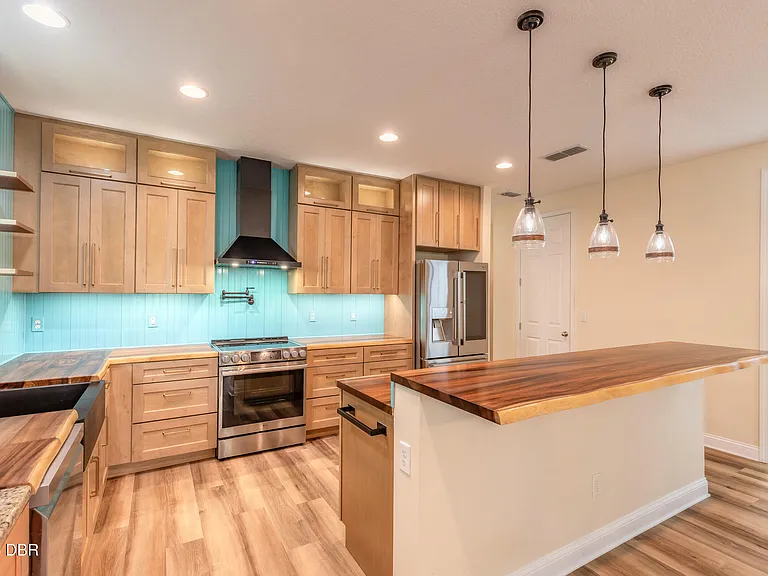 21 Smiling Fish Ln — Photo 17