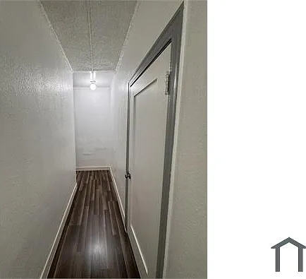 813 W 43rd St — Photo 12