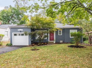 1655 Kessler Boulevard East Dr, Indianapolis, IN 46220