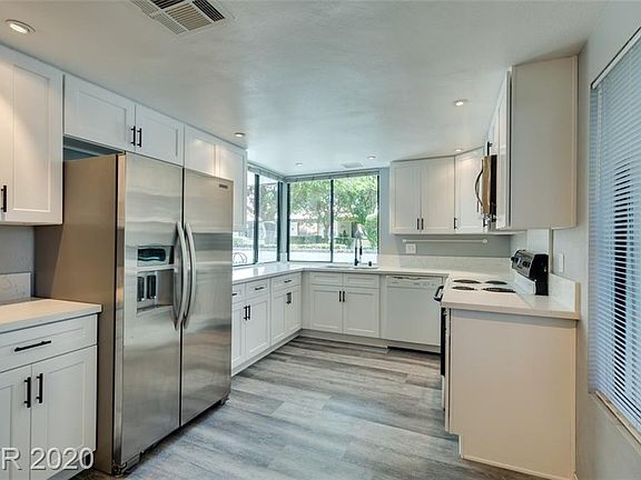 4th image of 2437 Vallarta Cir