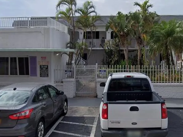2115 N Ocean Blvd #7, Fort Lauderdale, FL 33305