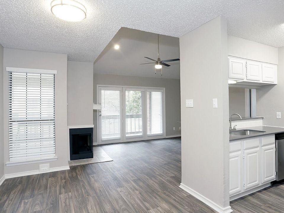 1st image of 2210 Marsh Ln APT 309