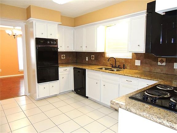 3rd image of 1426 Ash Meadow Dr
