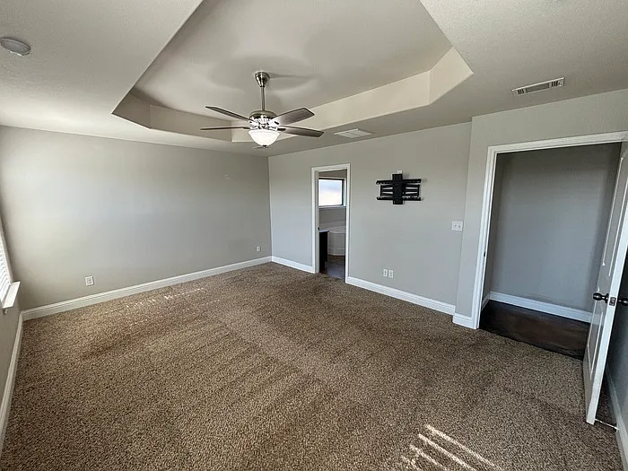 5913 Mile High Ln — Photo 3