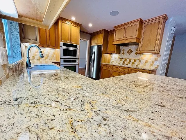 3426 Brittan Ave — Photo 9