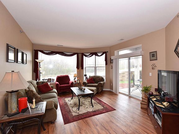 2nd image of 6955 S Riverwood Blvd