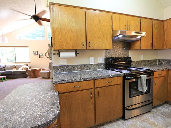 5th image of 12004 Shadowbrook Dr SW