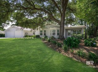 2769 Manuel Dr, Lillian, AL 36549
