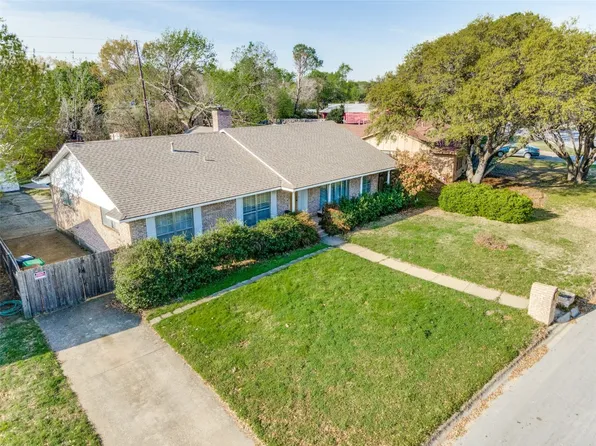 1319 Tulane Dr, Denton, TX 76201