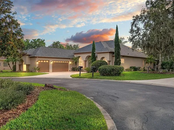 19146 Park Place Blvd, Eustis, FL 32736