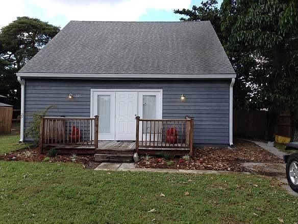 1st image of 225 Jennings Ave