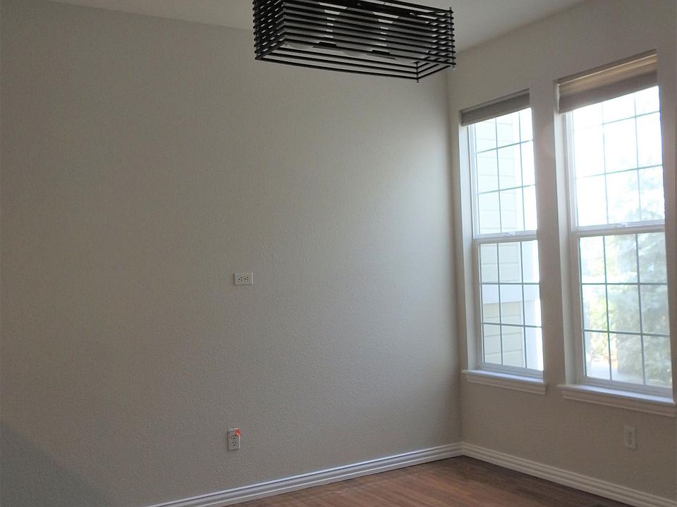 2nd image of 8300 E Fairmount Dr #Aa103