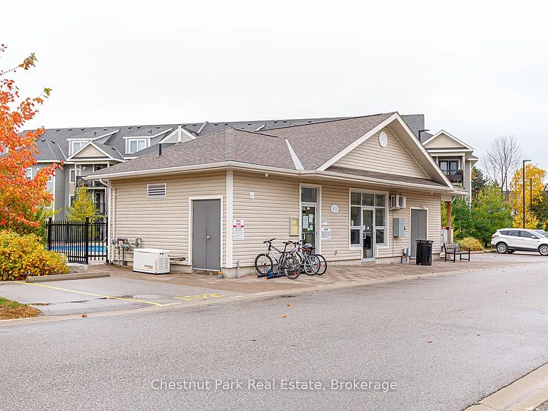 4 Anchorage Cres #105 — Photo 7