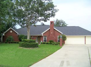 8025 Tom Dr, Port Arthur, TX 77642