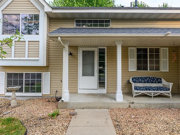5th image of 15071 Appaloosa Trl NE