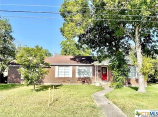 1508 N Wheeler St, Victoria, TX 77901