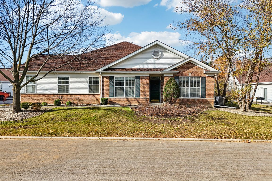 S Bayberry Ln-S1411-001.jpg