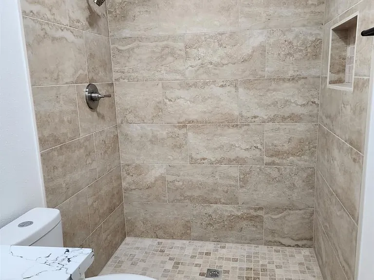 6239 Carver Rd — Photo 12
