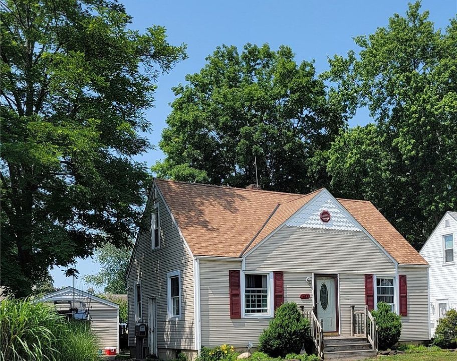 1st image of 658 Belmont Dr