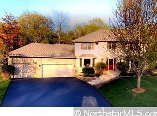 6233 Mallory Ln, Eden Prairie, MN 55346