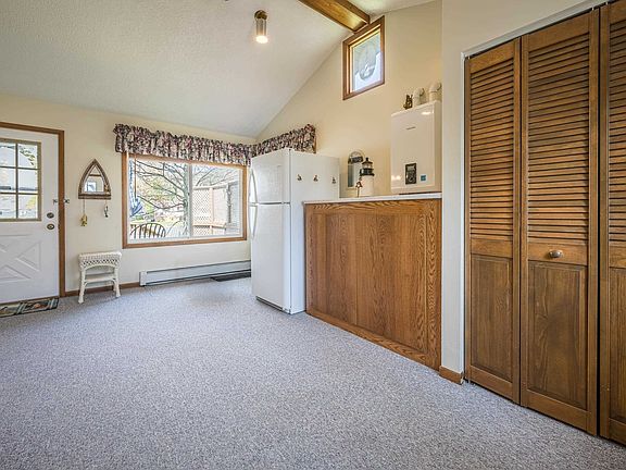 5th image of 6599 Circle Dr