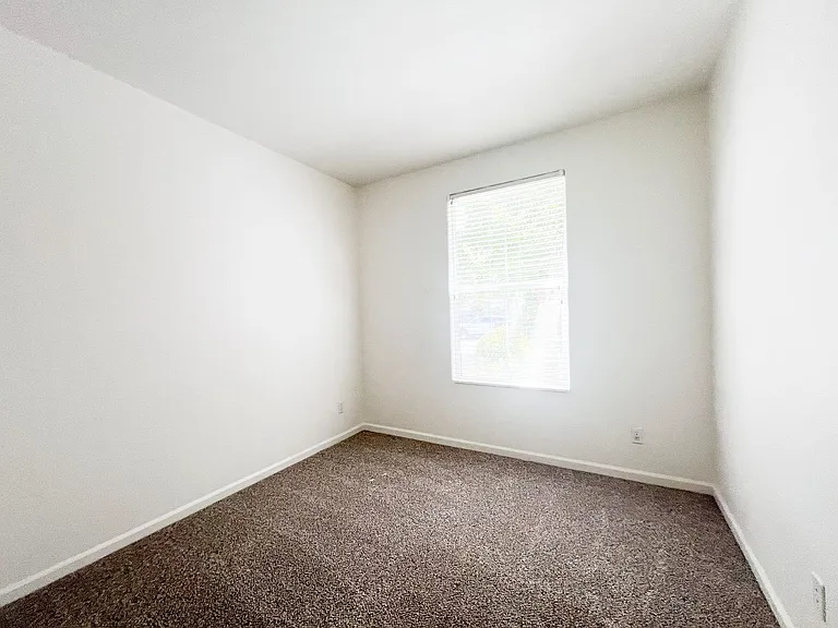 9814 Paso Fino Way — Photo 16