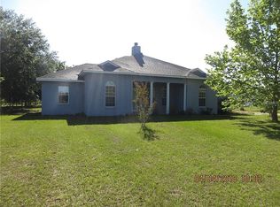 28924 Discovery Rd, Tavares, FL 32778