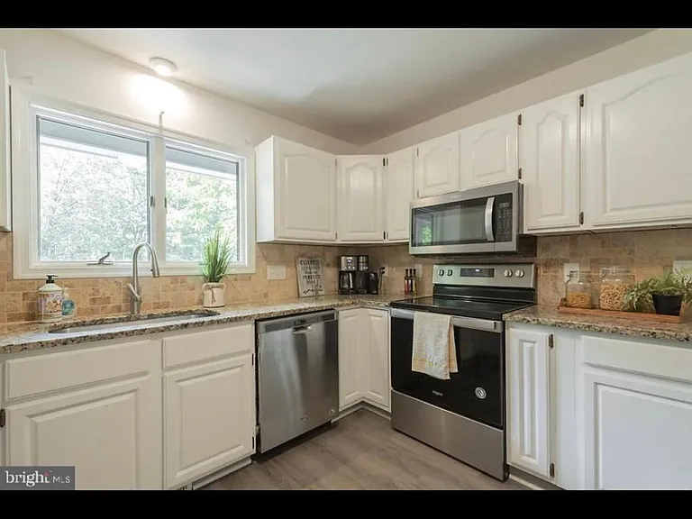 1 Tallwood Trl — Photo 31