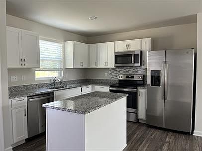 2nd image of 1010 Bent Willow Dr