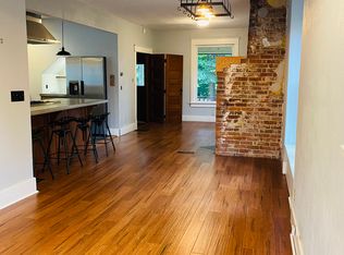 1305 Sunday Ln, Winona Lake, IN 46590