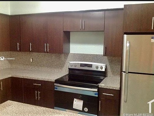 2nd image of 6153 SW 69th St #10